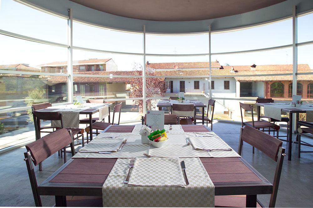Albergo Cantine Ascheri Bra Dış mekan fotoğraf