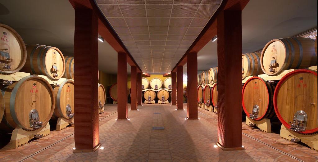 Albergo Cantine Ascheri Bra Dış mekan fotoğraf