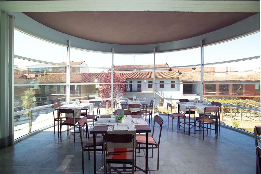 Albergo Cantine Ascheri Bra Dış mekan fotoğraf